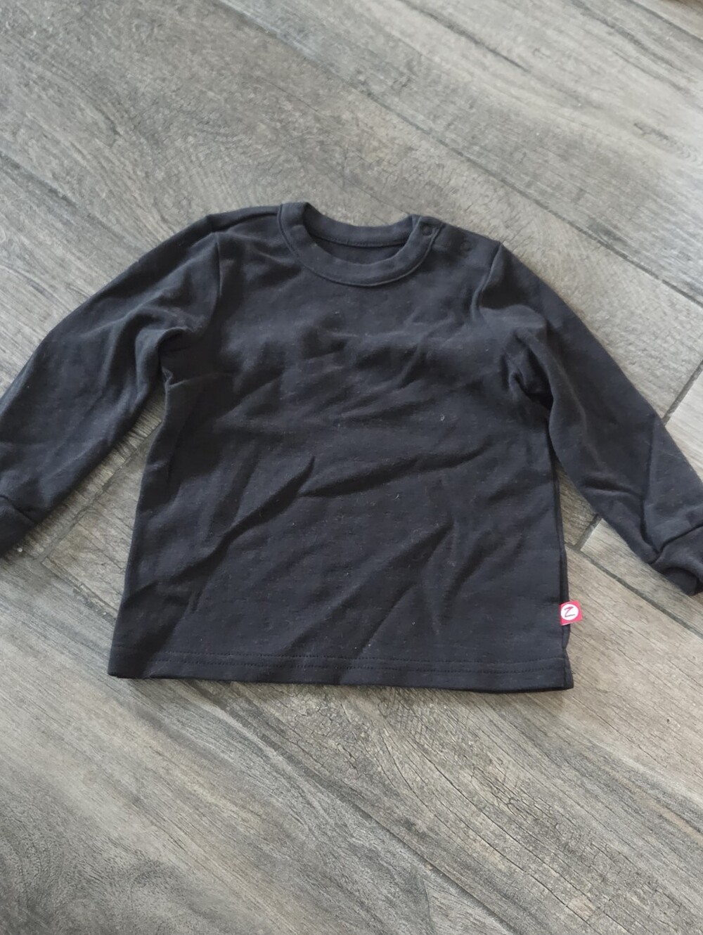 Zutano EUC 18 Months Black Long Sleeve Tee and Fall Leaf Booties - Picture 2 of 5